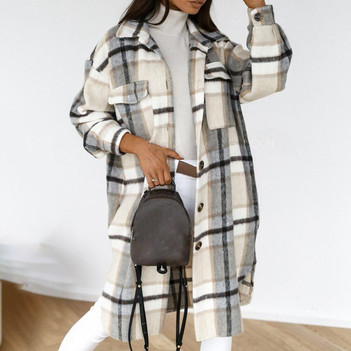 Andrea | Elegante geruite winterjas