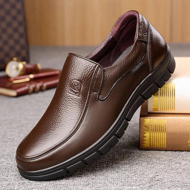 Dirk – Herenschoenen Met Lederlook En Vetersluiting