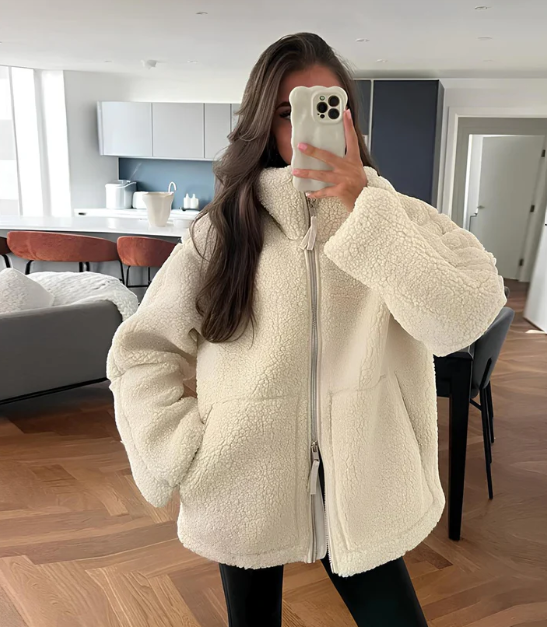Elara Teddy Jas con Cremallera – Abrigo de Invierno para Mujer de Suave Forro Polar y Ajuste Elegante