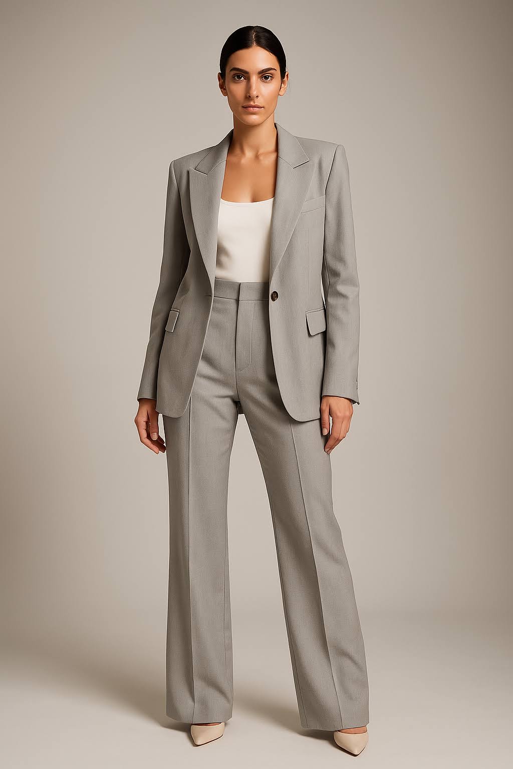 Savira Dames Kostuum | Getailleerde Blazer & Wijdvallende Broek – Professionele Stijl