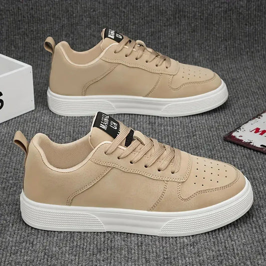 Jurre – Suede Wandelschoenen Voor Heren Met Profielzool