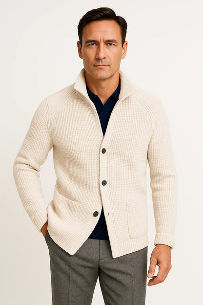 Alexander | Gebreid wollen vest met knopen 1