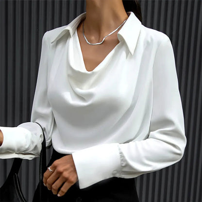 Cloudine | Blusa blanca para mujer con cuello drapeado