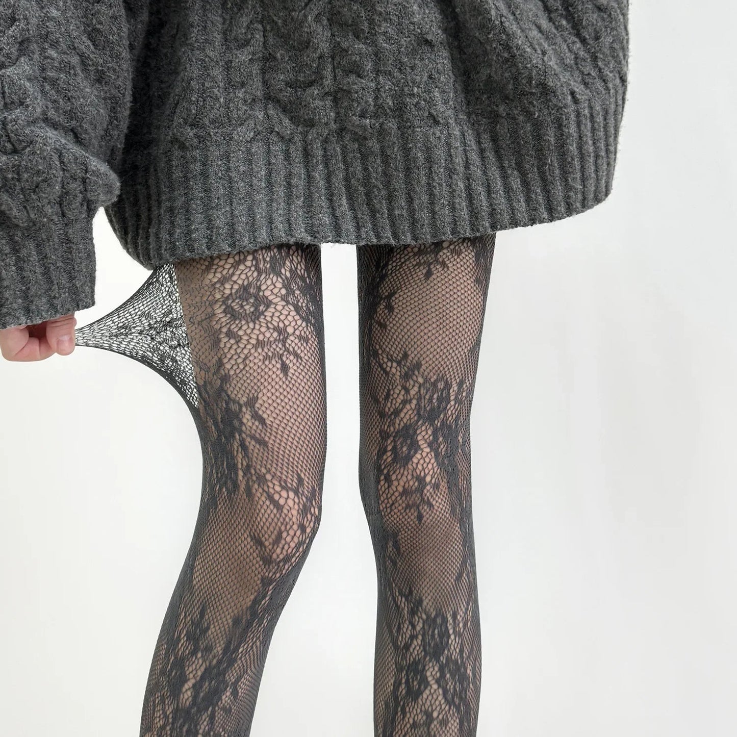 Marvella Dames Panty | Patrón de flores recortado, versátil y moderno