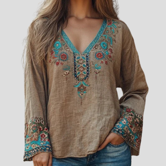 Martina | Moderne geborduurde blouse 0