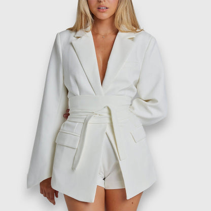 Noémie Blazer Voor Dames | Getailleerde Pasvorm, Veelzijdige Laag