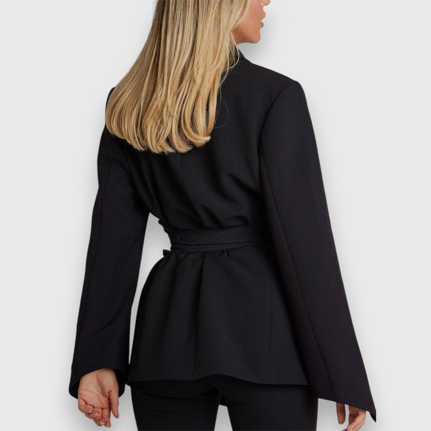 Noémie Blazer Voor Dames | Getailleerde Pasvorm, Veelzijdige Laag