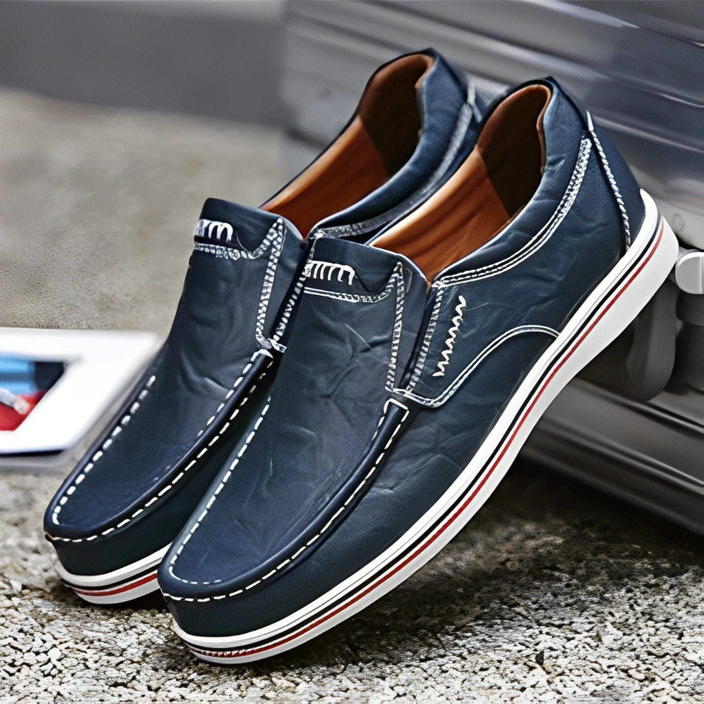 Modernos mocasines de cuero para hombre hechos a mano – comodidad clásica, estilo sin cordones