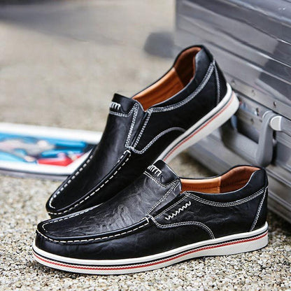 Modernos mocasines de cuero para hombre hechos a mano – comodidad clásica, estilo sin cordones